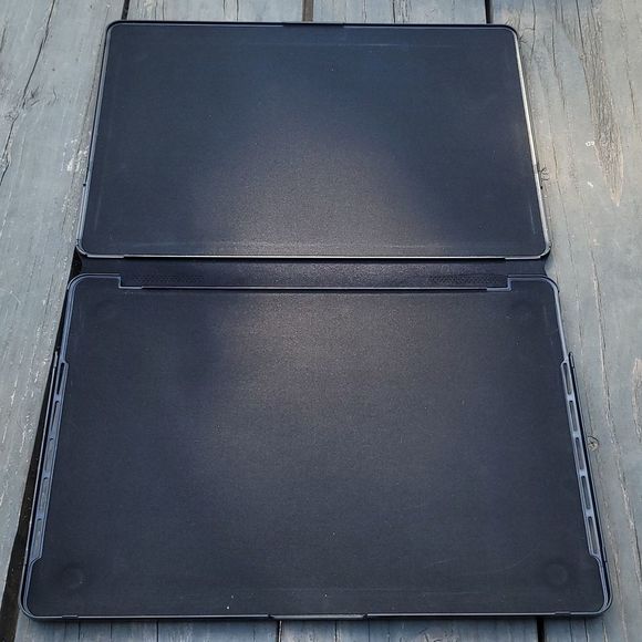 NIB- Incase Snap Jacket for 13" MacBook Pro/Thunderbolt 3 - Picture 8 of 8